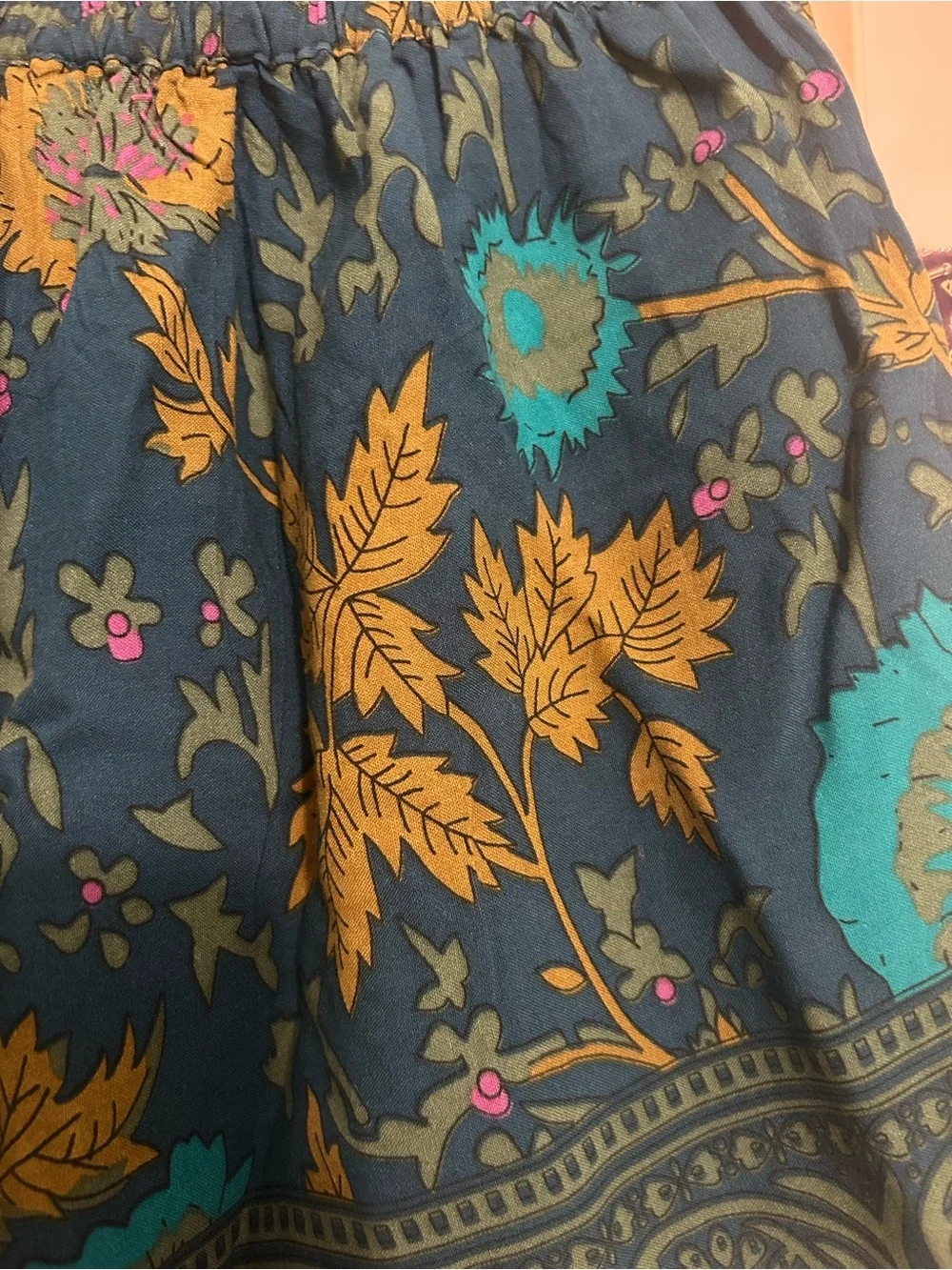 Natural Life Maribel Teal Floral Print Women's Shorts Small